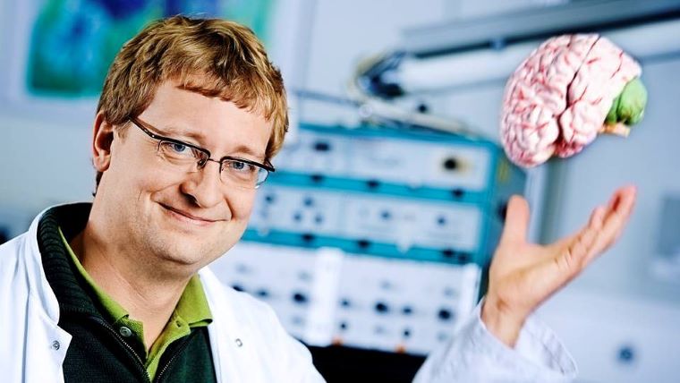 Troels W Kjær